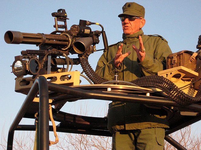 Lock 'N Load with R. Lee Ermey - Do filme