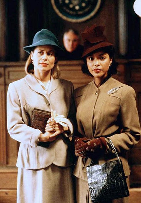 The Color of Courage - Film - Linda Hamilton, Lynn Whitfield