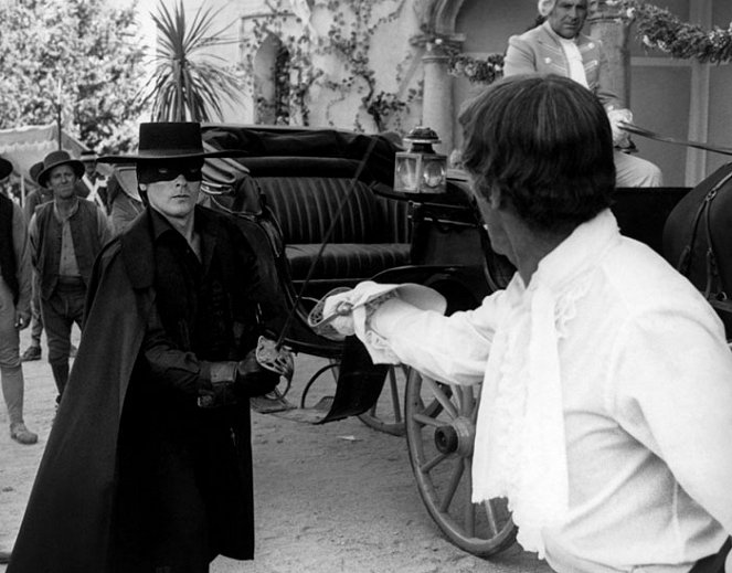 Zorro - Kuvat elokuvasta - Alain Delon