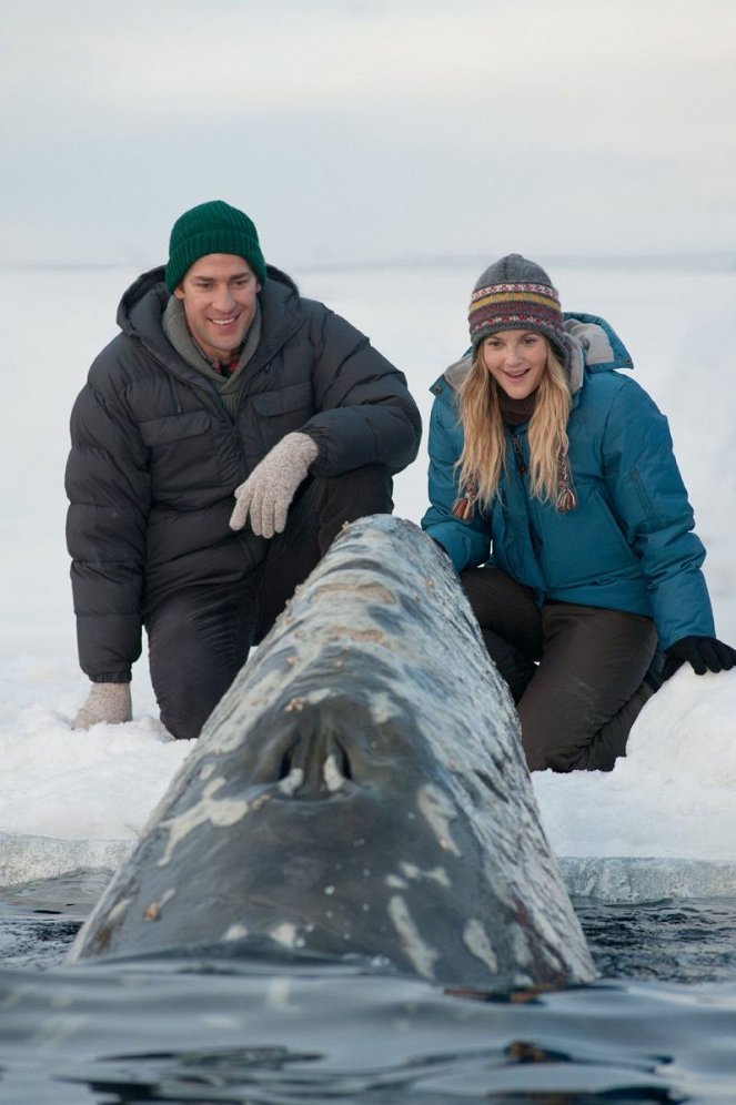 Mindenki szereti a bálnákat - Filmfotók - John Krasinski, Drew Barrymore