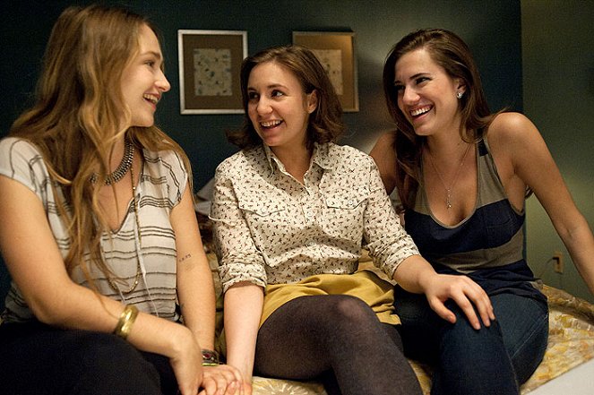 Girls - Season 1 - Pilot - Photos - Jemima Kirke, Lena Dunham, Allison Williams