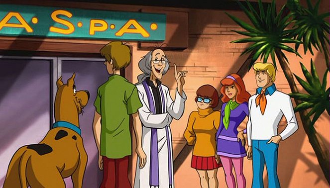 Scooby-Doo! Legend of the Phantosaur - De filmes