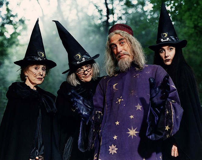 The Worst Witch - De la película - Una Stubbs, Clare Coulter, Terrence Hardiman, Kate Duchêne