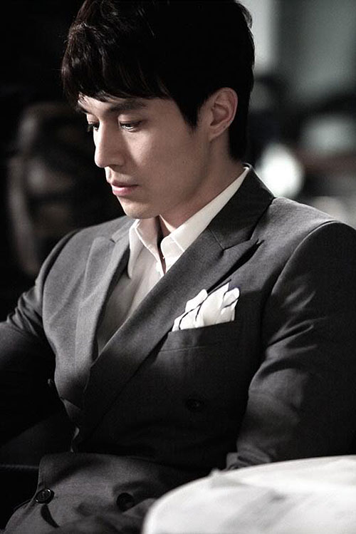 Scent of a Woman - Photos - Dong-wook Lee
