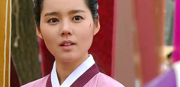 The Moon That Embraces the Sun - Film - Ga-in Han