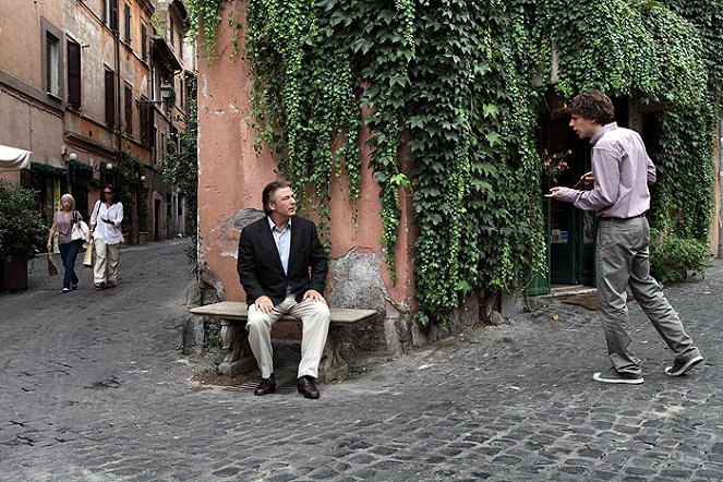 Zakochani w Rzymie - Z filmu - Alec Baldwin, Jesse Eisenberg