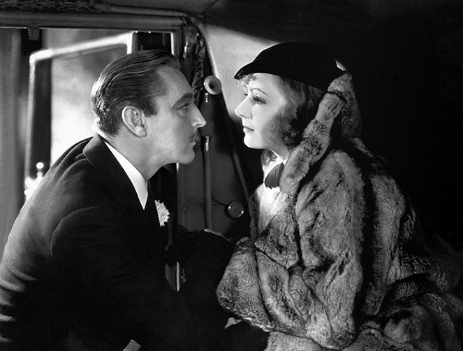 Menschen im Hotel - Filmfotos - John Barrymore, Greta Garbo