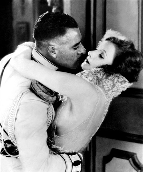 Love - Van film - John Gilbert, Greta Garbo