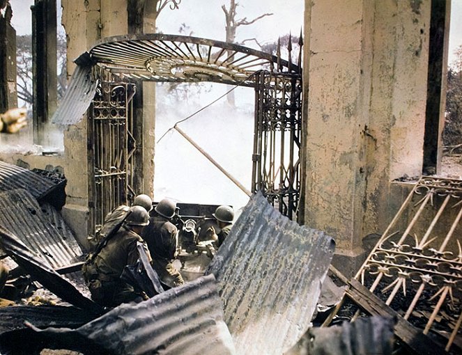 WWII in HD - De la película