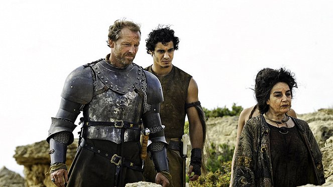Game of Thrones - Fire and Blood - Van film - Iain Glen, Elyes Gabel, Mia Soteriou