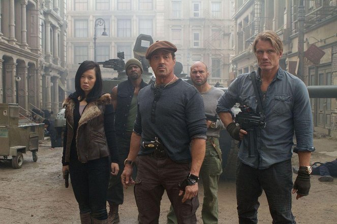 The Expendables 2: Back For War - Filmfotos - Nan Yu, Terry Crews, Sylvester Stallone, Randy Couture, Dolph Lundgren