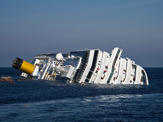Katastrofa výletní lodi: Na palubě Concordie - Z filmu