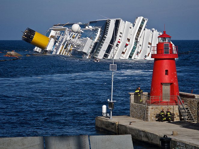 Cruise Ship Disaster: Inside the Concordia - Photos