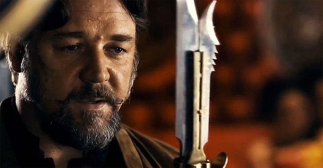 Człowiek o żelaznych pięściach - Z filmu - Russell Crowe