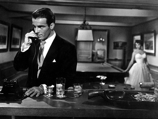 A Place in the Sun - Van film - Montgomery Clift