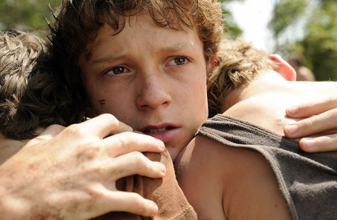 The Impossible - Filmfotos - Tom Holland