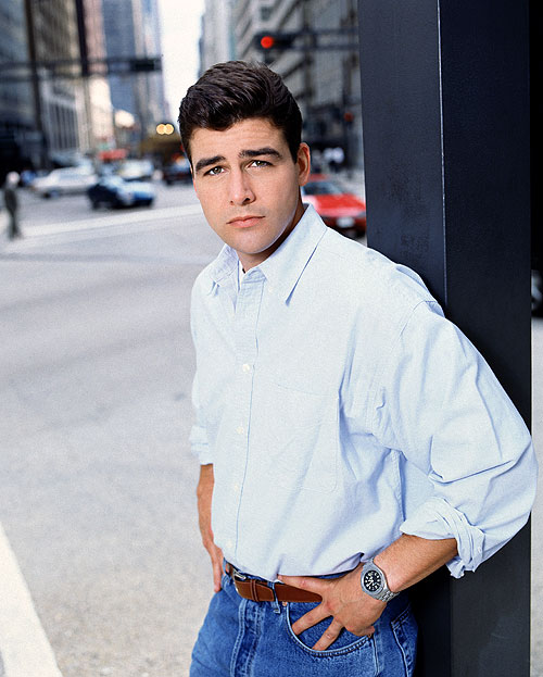 Early Edition - De la película - Kyle Chandler