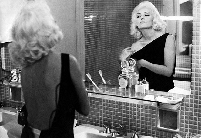 Die blonde Sünderin - Filmfotos - Jeanne Moreau