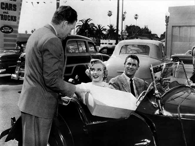 Rakas, minä nuorrun - Kuvat elokuvasta - Marilyn Monroe, Cary Grant