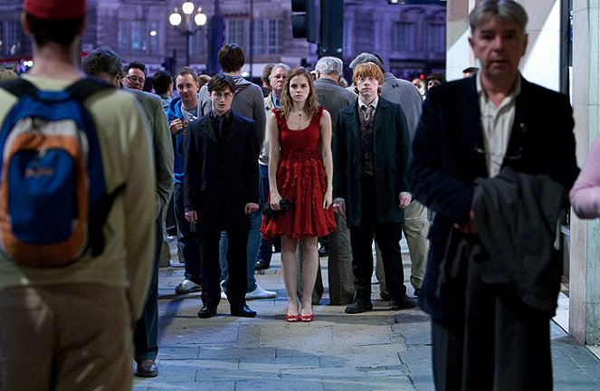 Harry Potter a Dary smrti - 1. - Z filmu - Daniel Radcliffe, Emma Watson, Rupert Grint