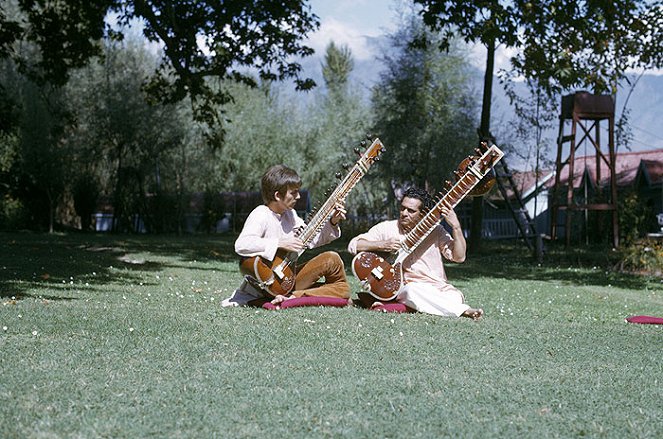 George Harrison: Living in the Material World - Van film - George Harrison, Ravi Shankar