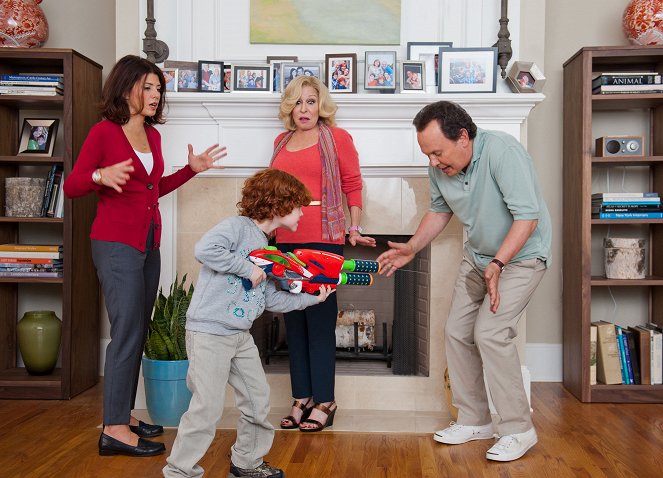 Parental Guidance - Photos - Marisa Tomei, Kyle Breitkopf, Bette Midler, Billy Crystal