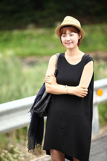 Meiqwin - Van film - Ji-hye Han