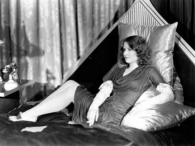 Ladies They Talk About - Do filme - Barbara Stanwyck