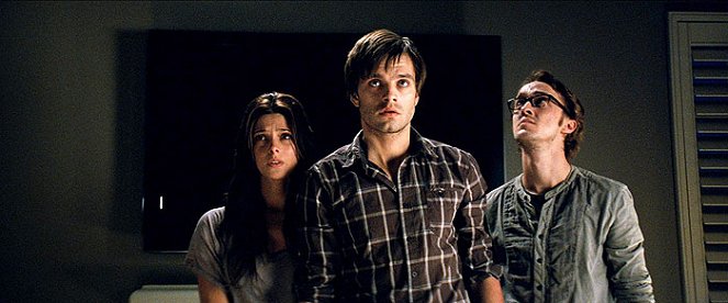 The Apparition - Photos - Ashley Greene, Sebastian Stan, Tom Felton