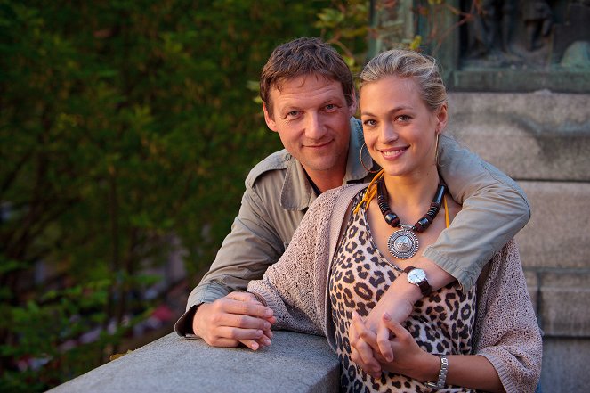Álom és szerelem: Inga Lindström - A férjem esküvője - Promóció fotók - Thomas Unger, Julie Engelbrecht