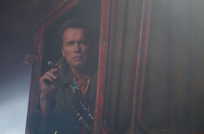 Expendables: Nezničiteľní 2 - Z filmu - Arnold Schwarzenegger
