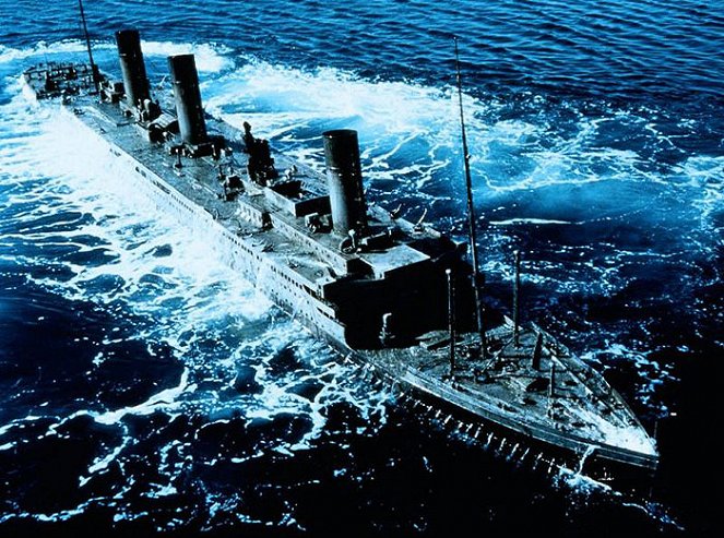 Vyzvednutí Titaniku - Z filmu