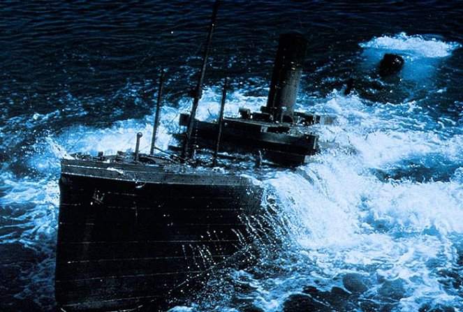 Vyzvednutí Titaniku - Z filmu