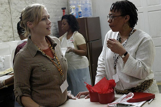 Girl, Positive - De la película - Jennie Garth, S. Epatha Merkerson