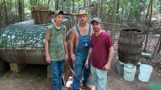 Moonshiners - Photos