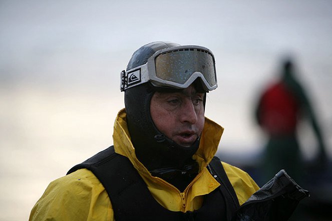 Storm Surfers: New Zealand - Photos