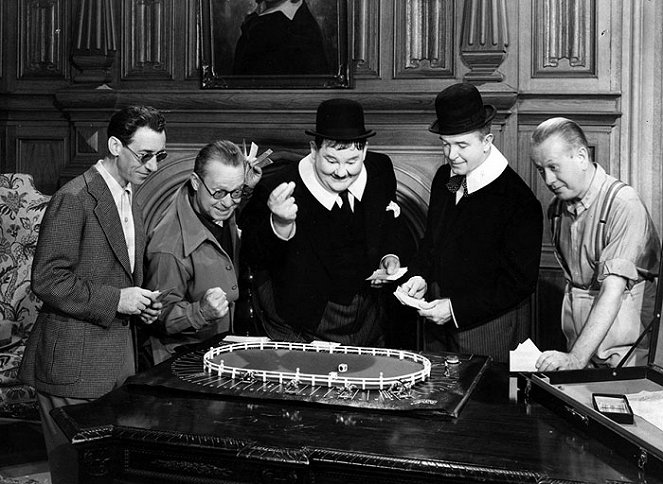 Laurel & Hardy - Wissen ist Macht - Filmfotos - Oliver Hardy, Stan Laurel