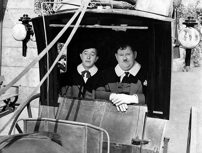 Wissen ist Macht - Filmfotos - Stan Laurel, Oliver Hardy