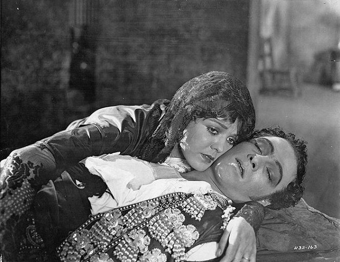 Blood and Sand - Filmfotos - Lila Lee, Rudolph Valentino