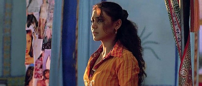 Bunty Aur Babli - Van film - Rani Mukherjee