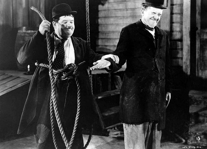 Kaksi kulkuria - Kuvat elokuvasta - Oliver Hardy, Stan Laurel