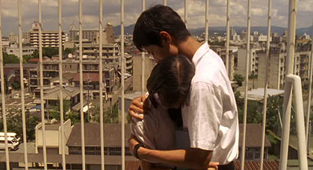 Mizu no naka no hachigatsu - Kuvat elokuvasta