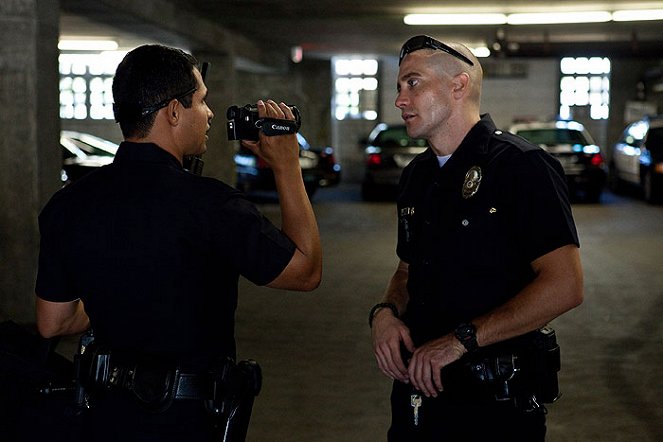 Poliisit - Kuvat elokuvasta - Michael Peña, Jake Gyllenhaal