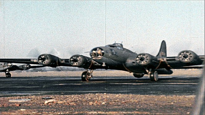 WWII Lost Films: The Air War - Kuvat elokuvasta