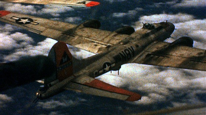 IIGM - Los archivos perdidos: La guerra aérea - De la película