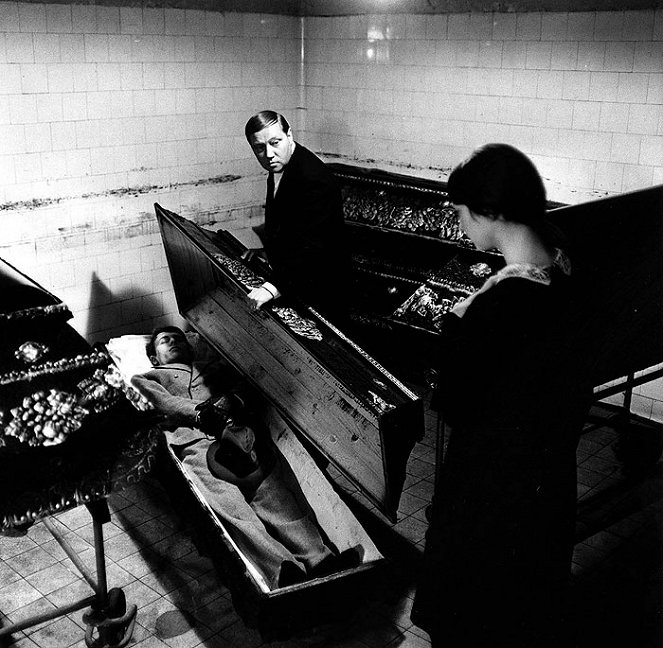 El incinerador de cadáveres - De la película - Rudolf Hrušínský