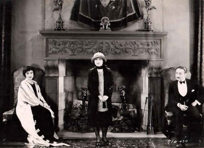 Mielettömiä vanhempia - Kuvat elokuvasta - Florence Vidor, Betty Bronson, Adolphe Menjou