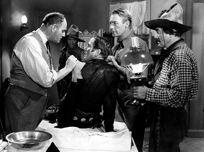 Aranyváros - Filmfotók - Humphrey Bogart, Randolph Scott