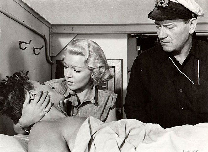 Pronásledování na moři - Z filmu - Lana Turner, John Wayne