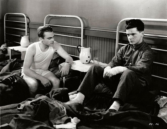 Le Bataillon des sans-amour - Film - James Cagney, Frankie Darro